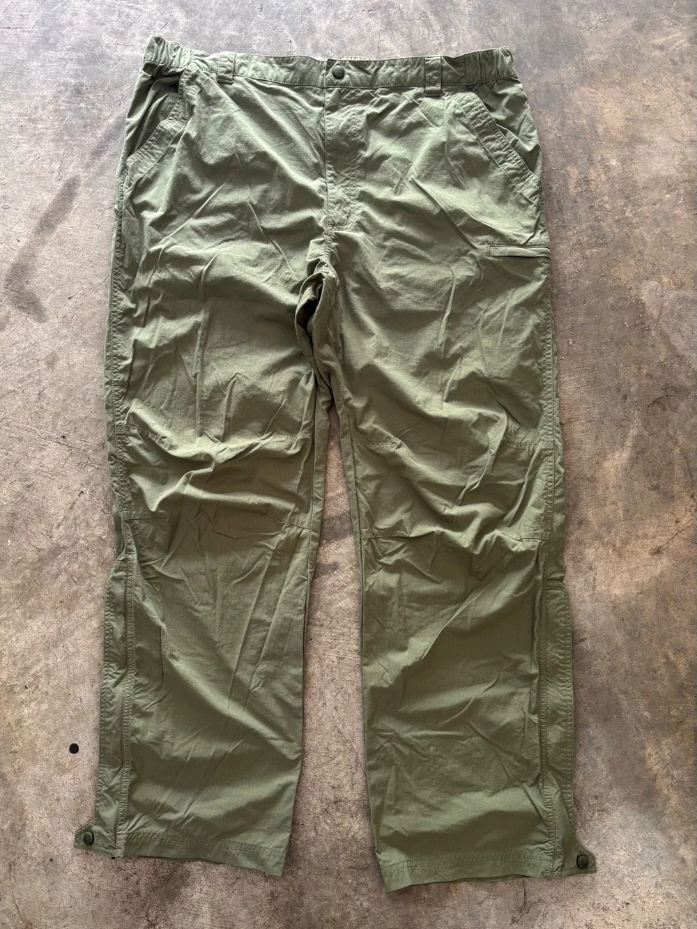 Olive Green L.L. Bean Hiking Pants size XL